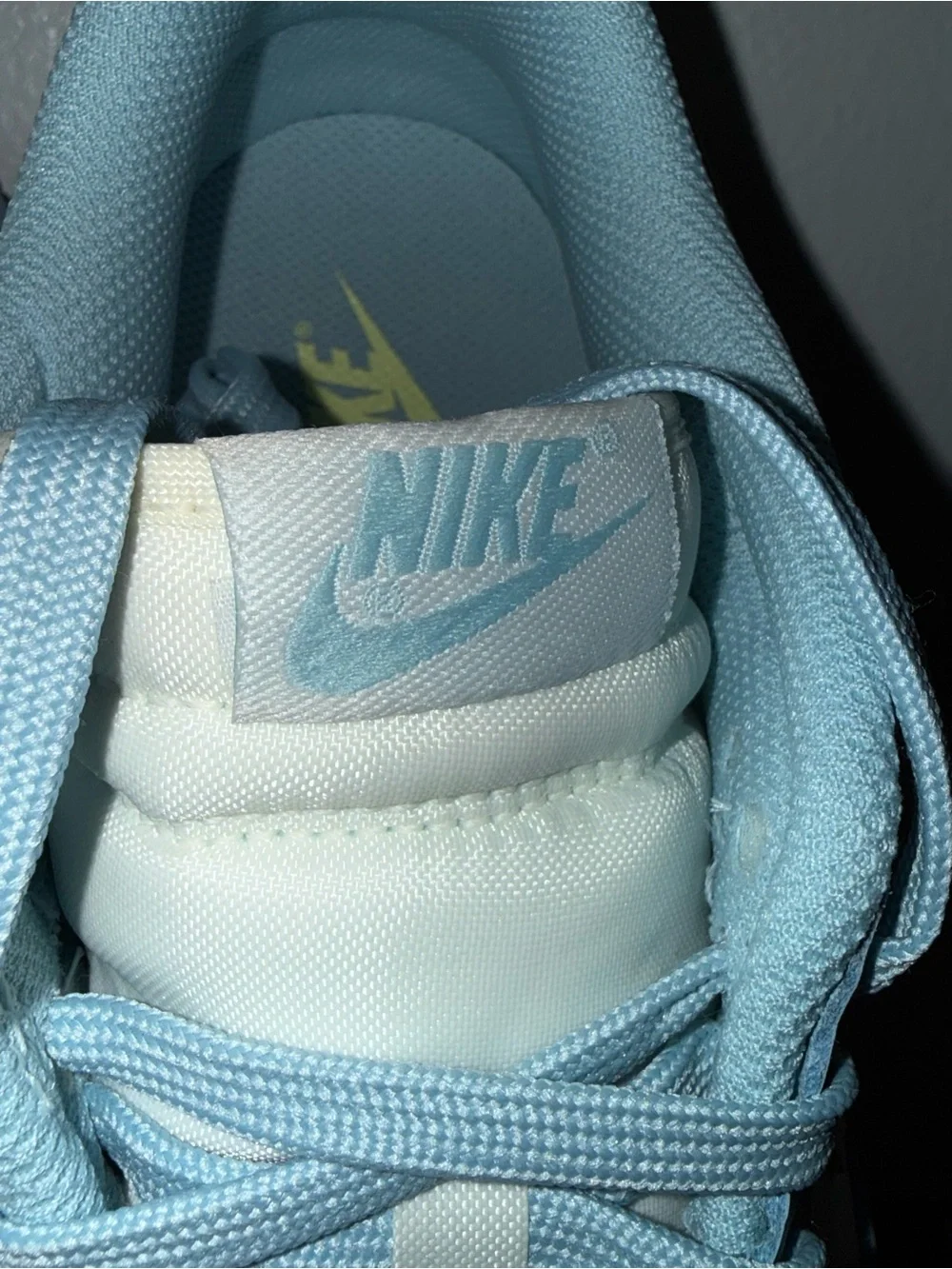 Women’s Nike Dunk Low Sneakers Sail/Citron Tint/Ocean Bliss Size 10 New In Box